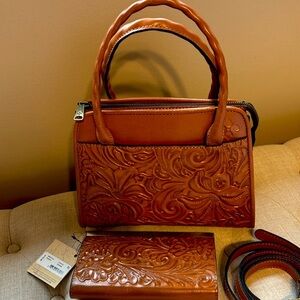 NWOT Patricia Nash Small Paris Bag & NTW Cauchy Wallet both in Tooled Cognac